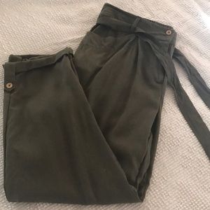 Chico’s cargo pants Sz 12